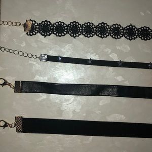 American Eagle Black Choker Set